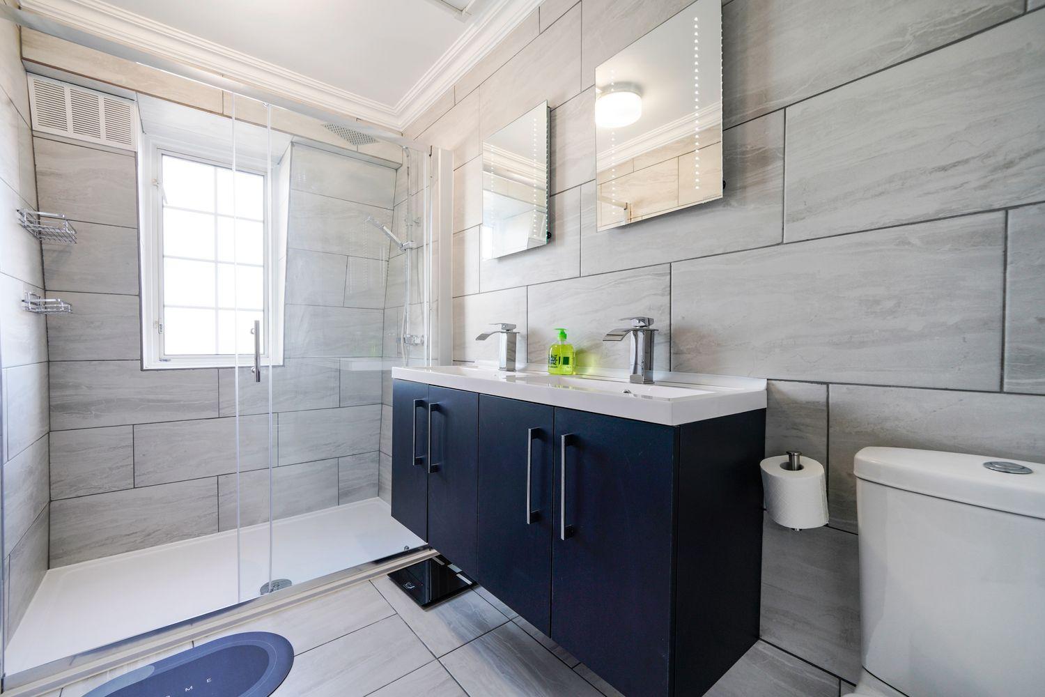 Apartamento Spacious, 4 Bed, Garden, Parking, Excel
